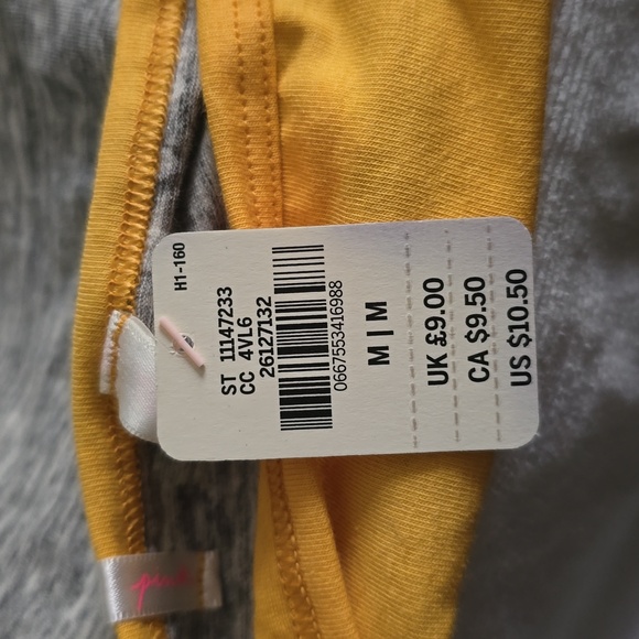 Pink underwear - Picture 6 of 8